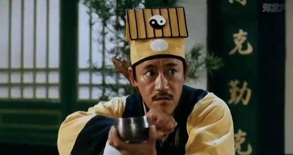 而在林正英主演的一部灵异电影里面,吴耀汉就出演过道士身份的男二号