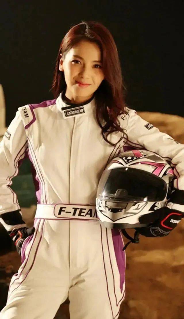 原创娱乐圈五位赛车手韩寒双料冠军郭富城有车队成龙直接办比赛