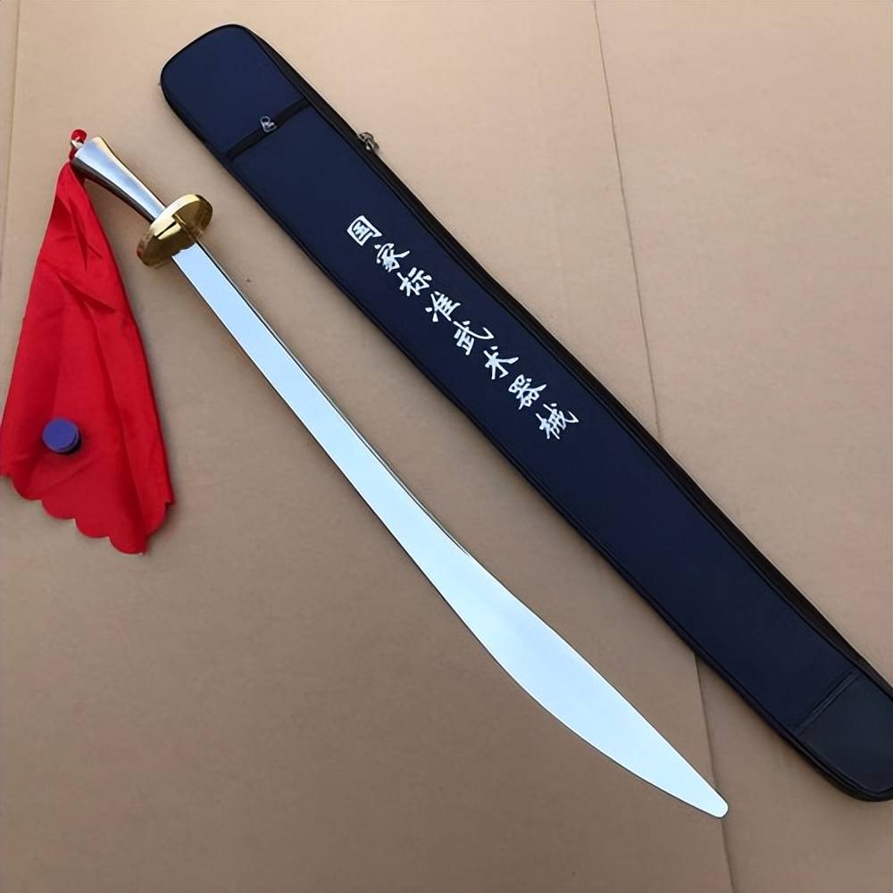 一寸短,一寸险,盘点古代江湖中的短兵器!_单刀_格斗_剑术