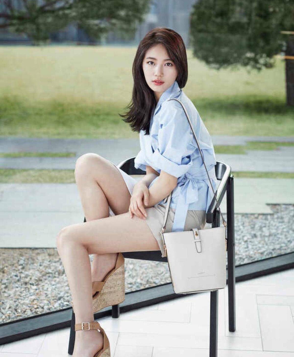 秀智出生于1994年,生于国外光州北口区的一个普通家庭,自小练习跆拳道