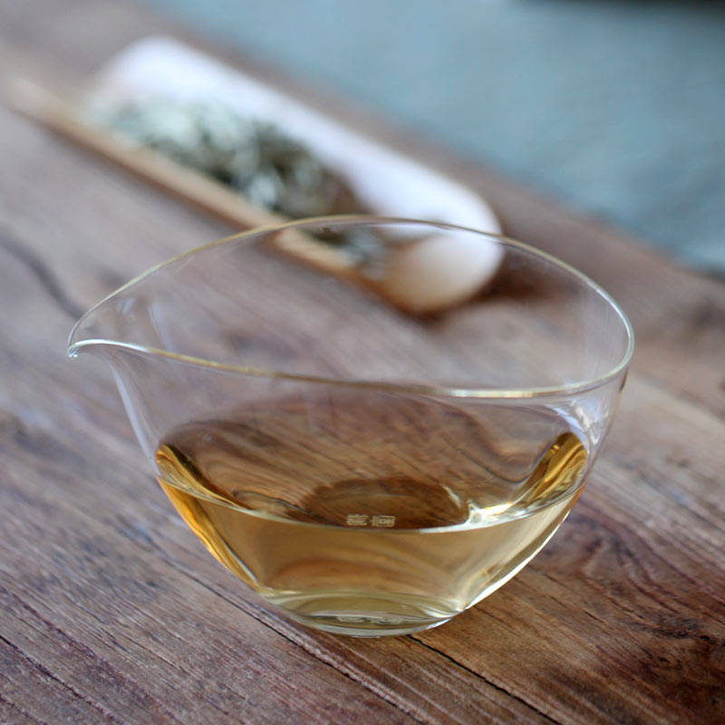 原创困鹿山白毫银针毫香蜜韵兰香甜白茶