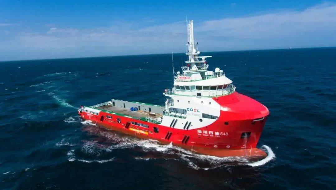 全球最大lng动力守护船队由中海油在中国船厂建造建成9月上海将交流
