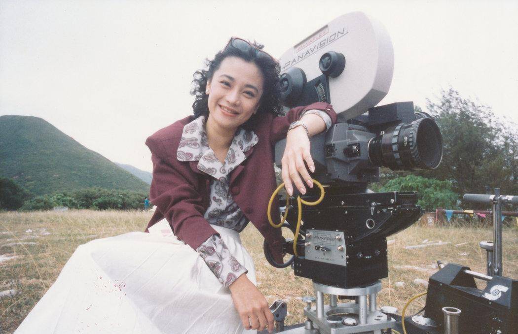 原创 张艾嘉和王靖雄结婚30年,恩爱依旧,育有一子,老公是香港商人