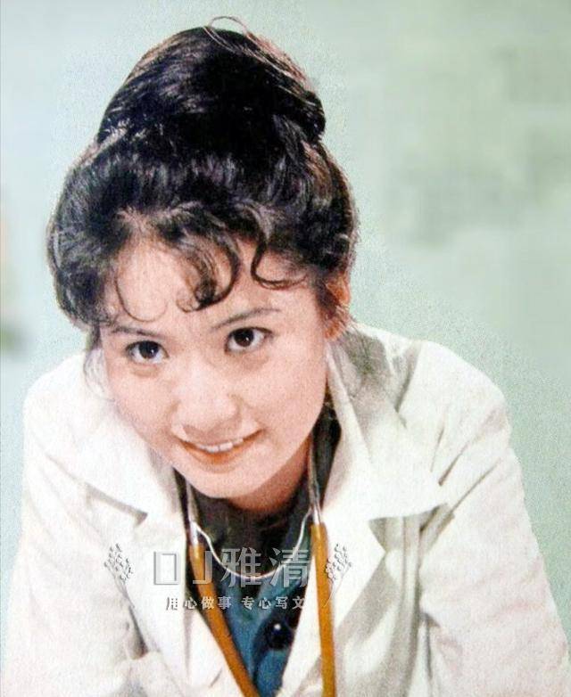 女星张力维21岁成名42岁息影离婚后独自带儿度光阴前夫却成名导演