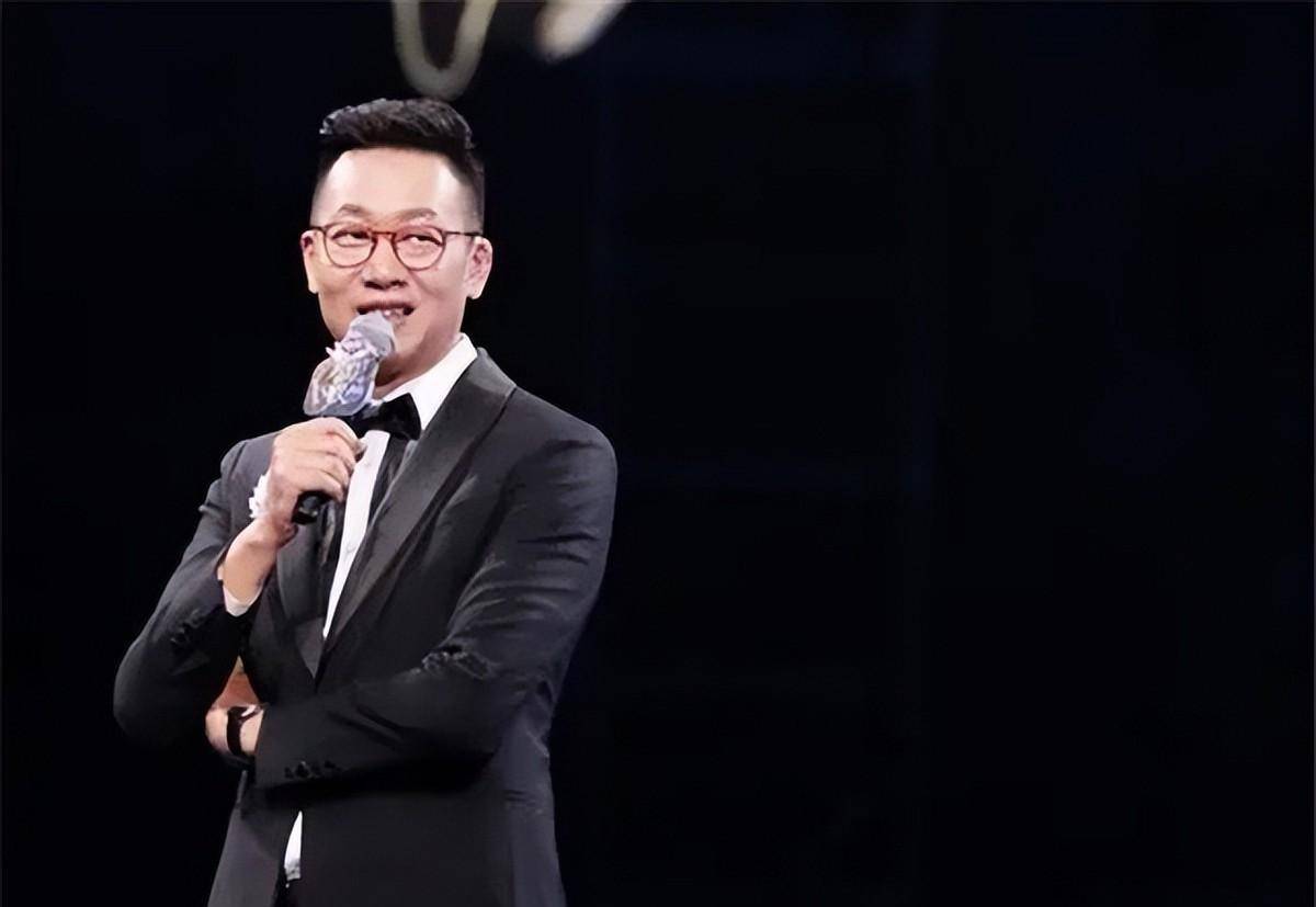 原创主持人林海两任妻子都是同行如今51岁生活十分幸福