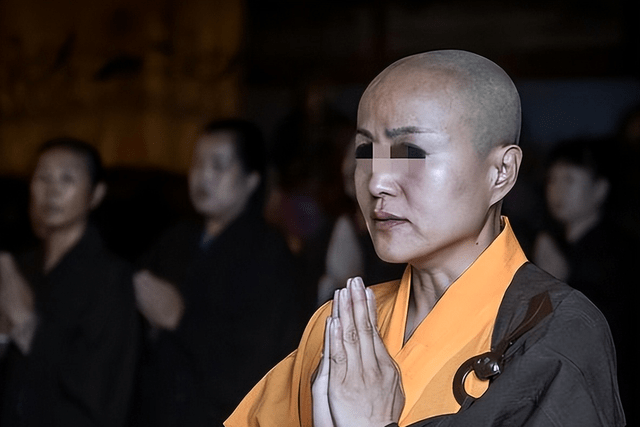 案例和尚带新尼姑入庙被人揭穿是小姐旁人怪不得那么眼熟
