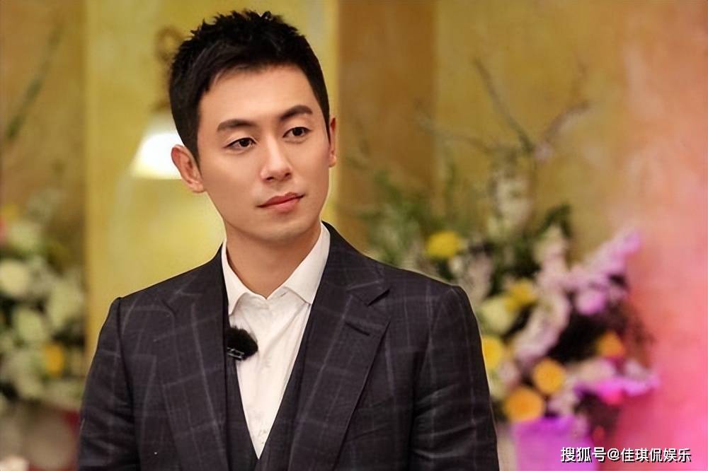 原创朱亚文作为零绯闻男明星凭实力吻遍半个娱乐圈却唯独害怕和马伊琍