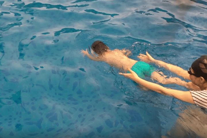 暑期孩子学游泳,你该知道的事情都在这里
