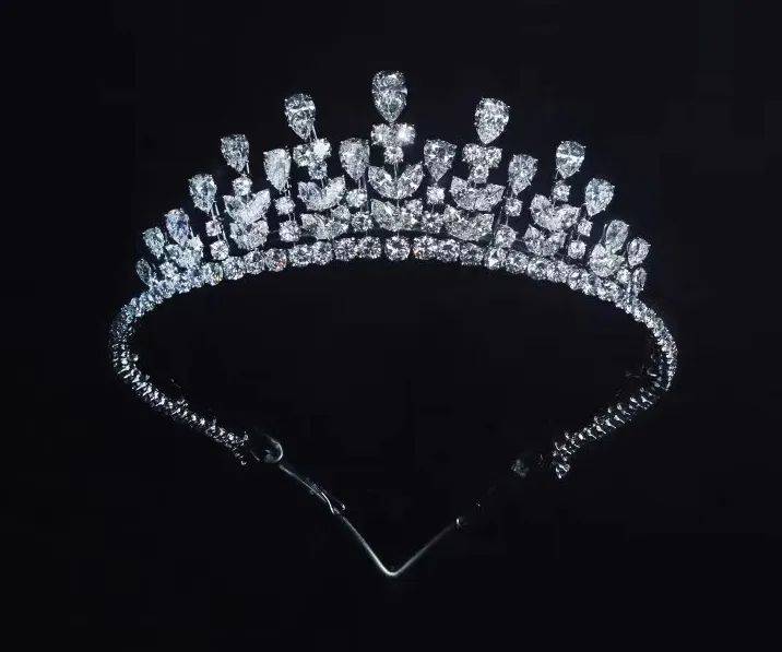 ����֮������Ϻ�������ű������Ʒ����չ����Խ���������