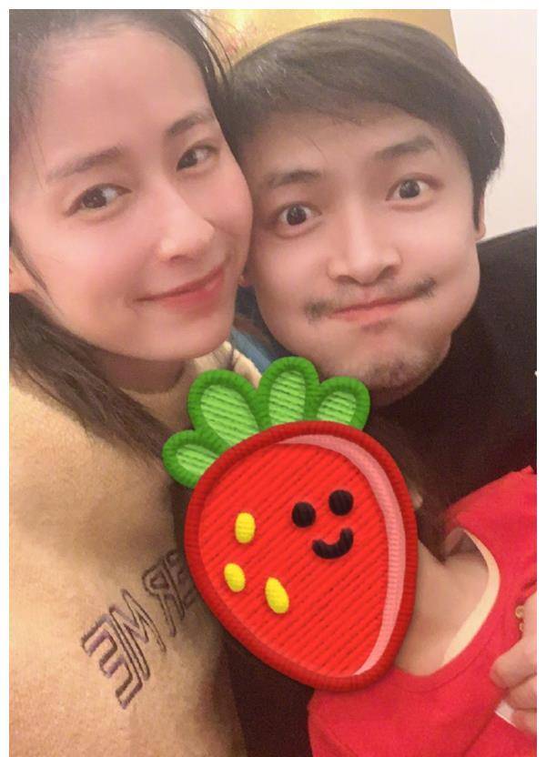 颖儿连续四年为老公庆生,付辛博发福变油腻!