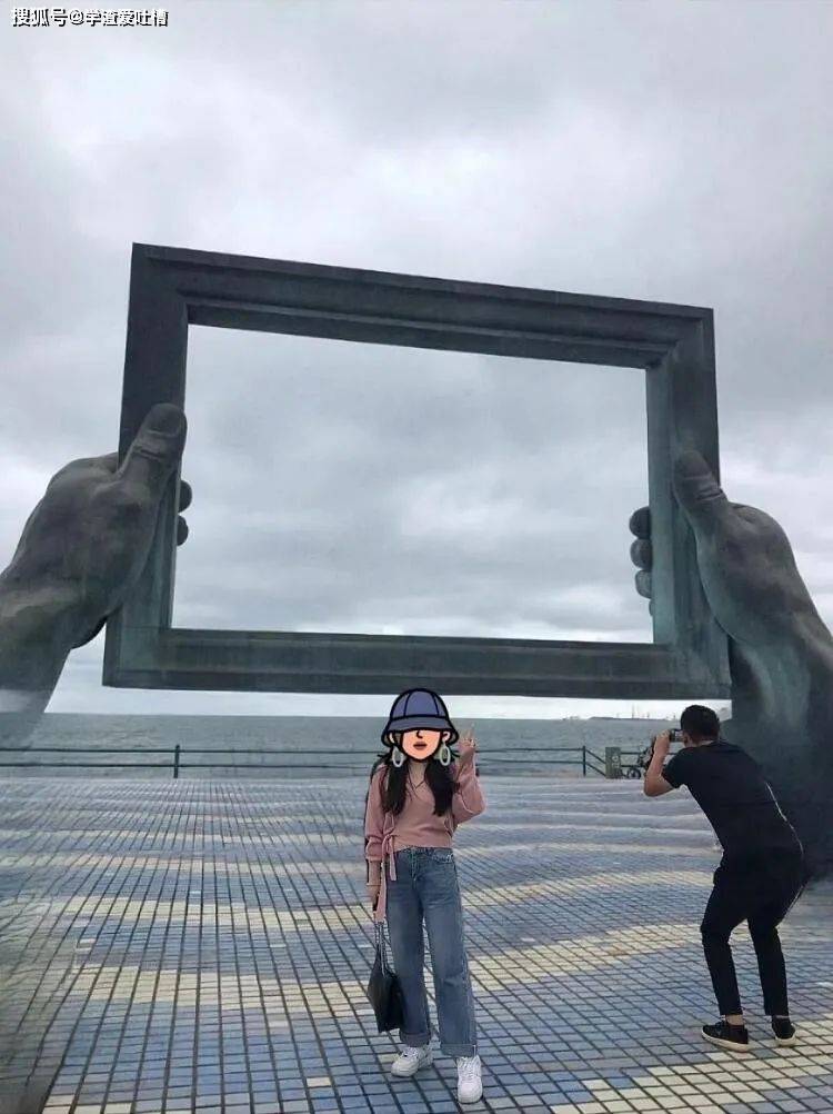 “如何把照片里的路人p掉?哈哈哈这是什么人工智障!!”