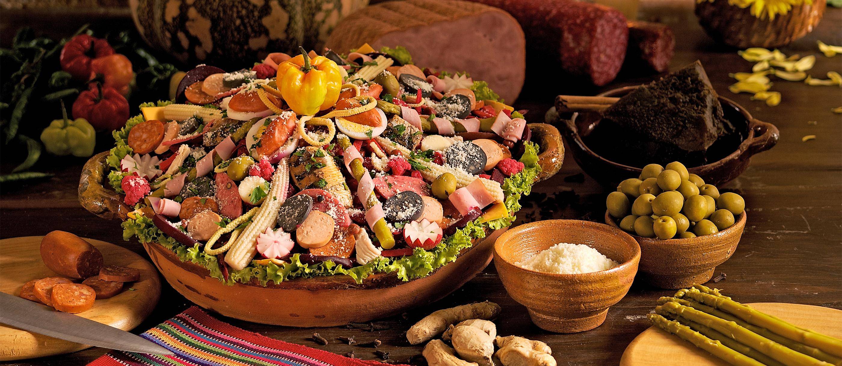 除了玛雅文化外,危地马拉美食的西班牙色彩也非常浓郁,其次流行的就是