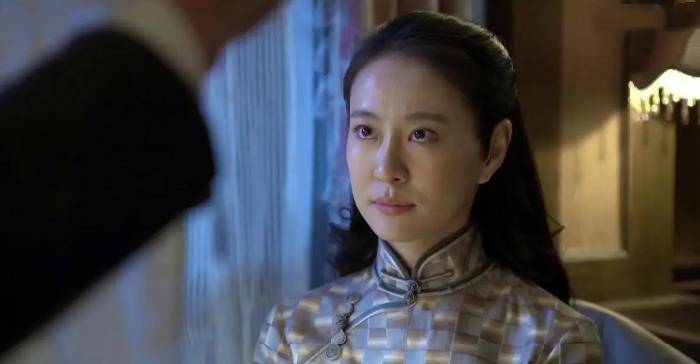 原创伪装者男人会喜欢余曼丽但男人会爱上程锦云