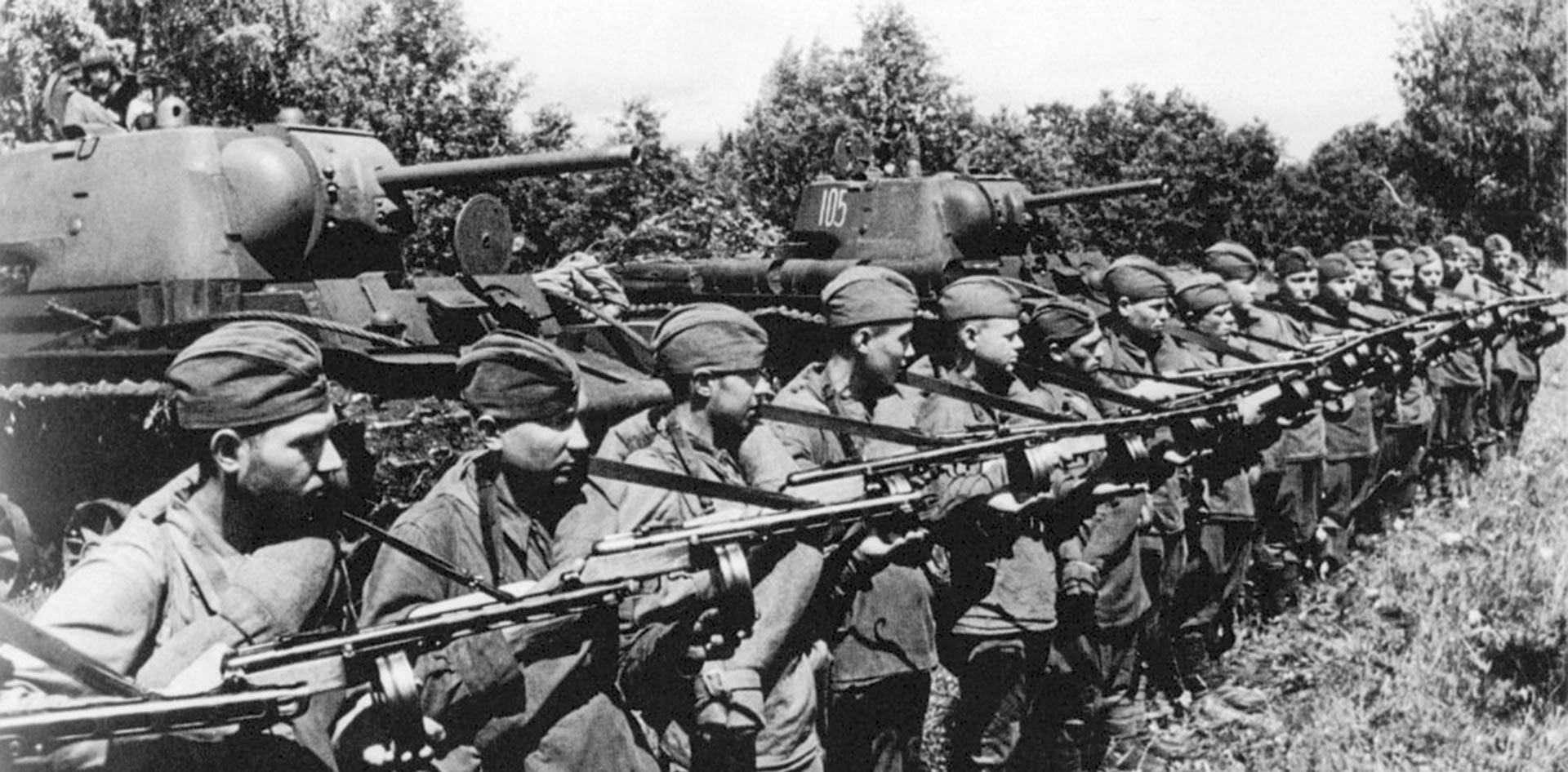 苏联惩戒营不是炮灰更不是敢死队 战功被承认 也可获得英雄称号_敌人