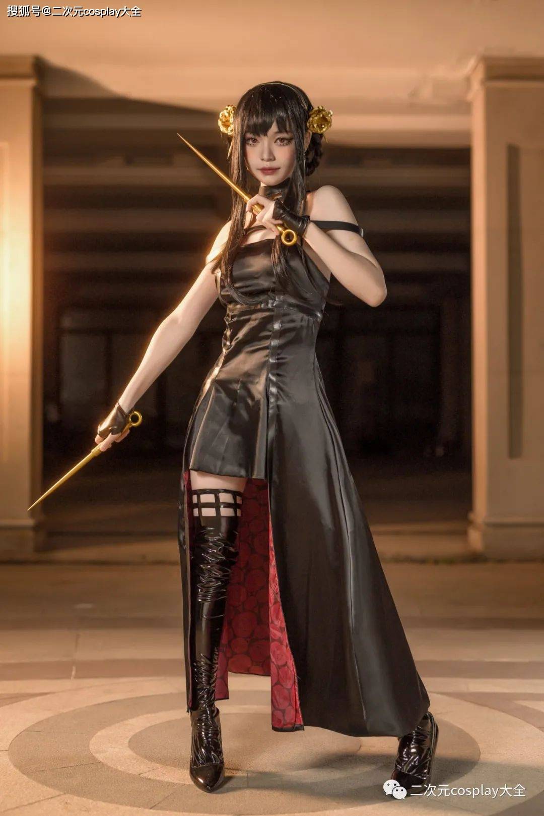 约尔:墨逸原作:间谍过家家coser@墨逸给我们带来了《间谍过家家》约尔