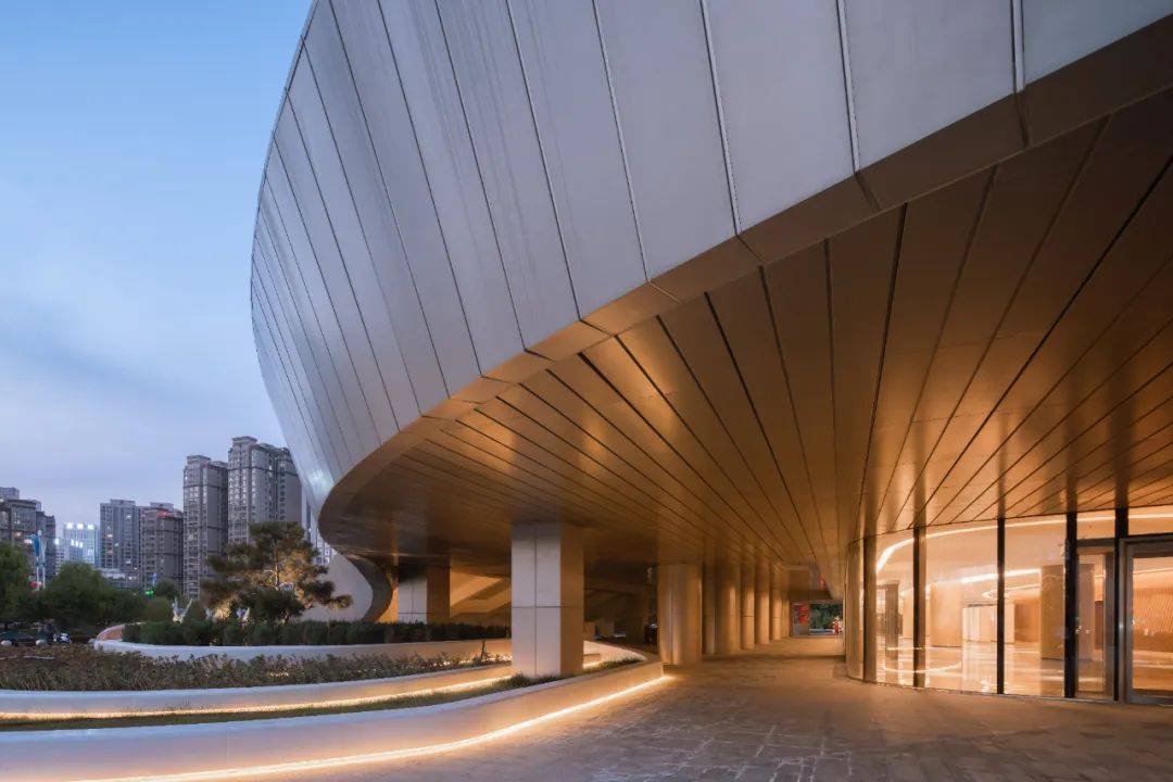 榆林大剧院:错落有致的"梯田"_gensler_的设计_建筑