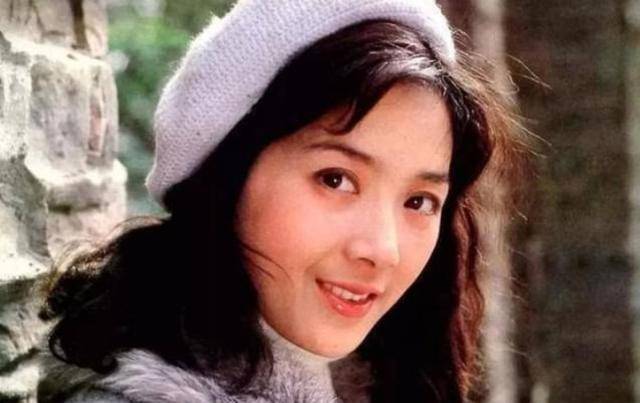 80年代女演員龔雪因流氓案斷送演藝生涯出走國外多年後來如何