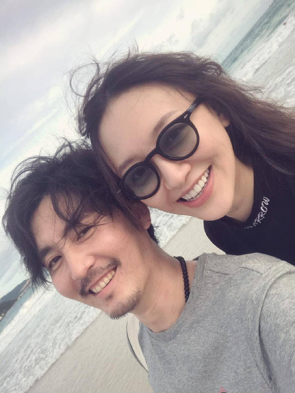 王泷正长得帅却没戏演37收获爱情和事业如今42还不着急结婚