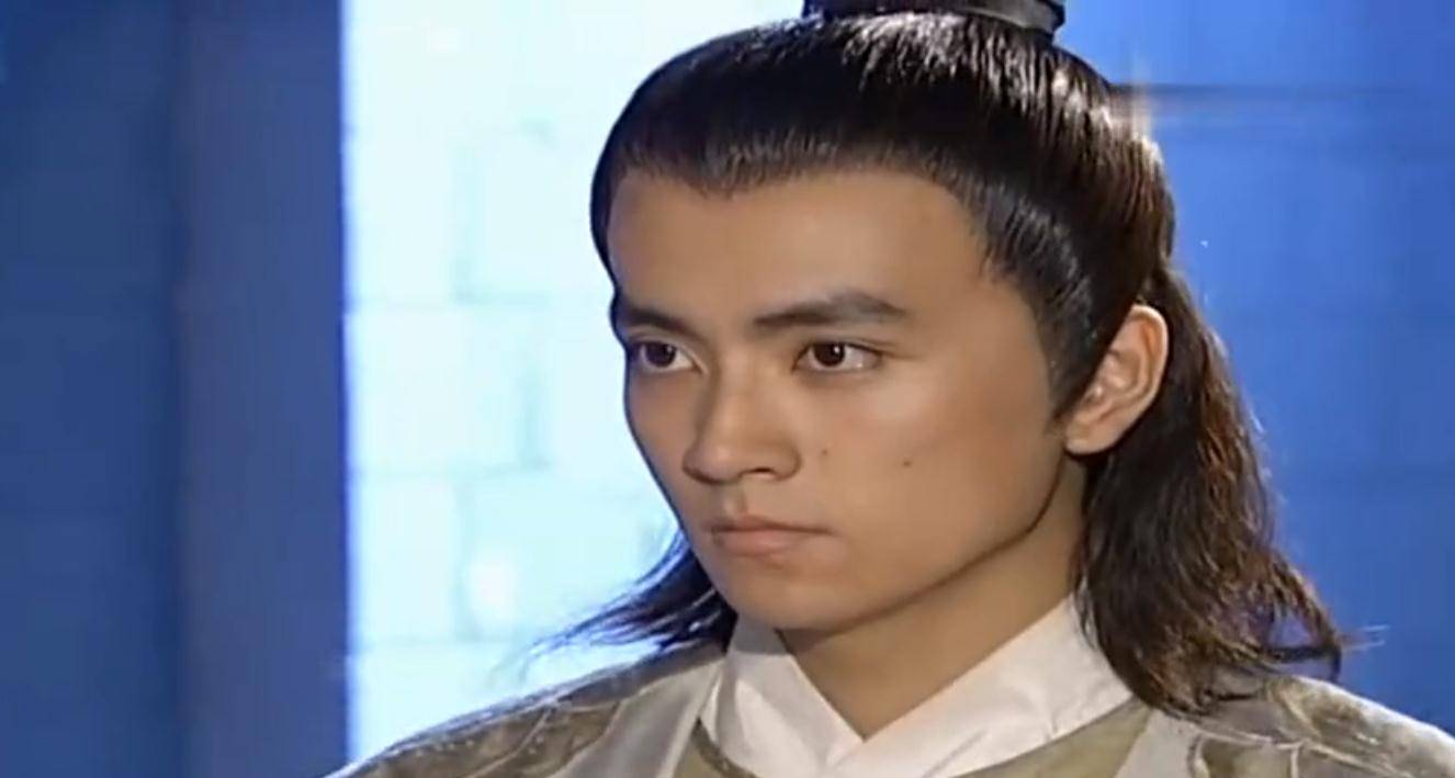 王驾麟:18岁演断浪成经典,还和杨幂演过《宫》,出道20年却没火_风云_造型_长发