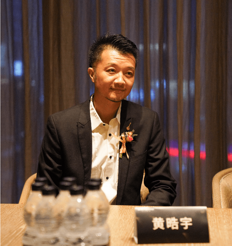 最后作为经常与厨房打交道的央视味觉大战冠军黄皓宇先生,则表达了