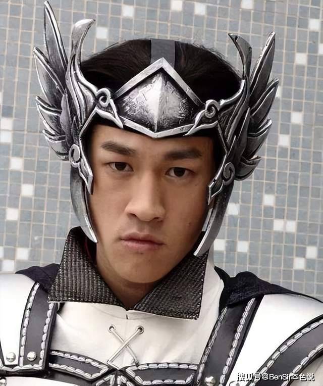 "雕王"何润东:丰富情史的背后,藏着一个自卑的灵魂?_孙俪_赵梦_工作