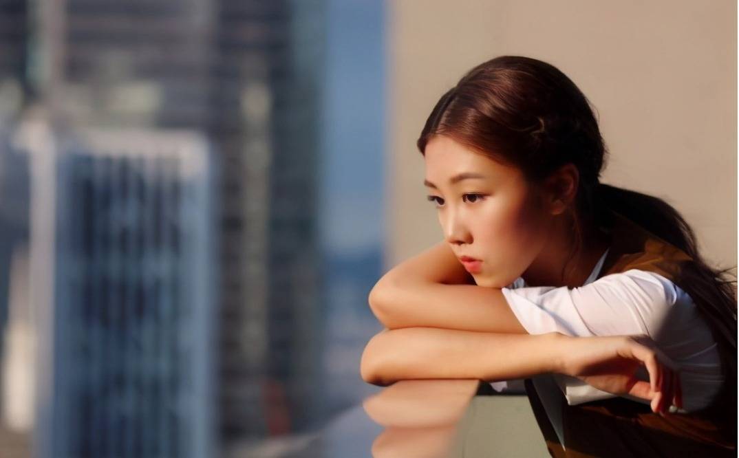 颜卓灵出演过哪些影视剧?她的演技怎么样?_中国香港_电影_个人