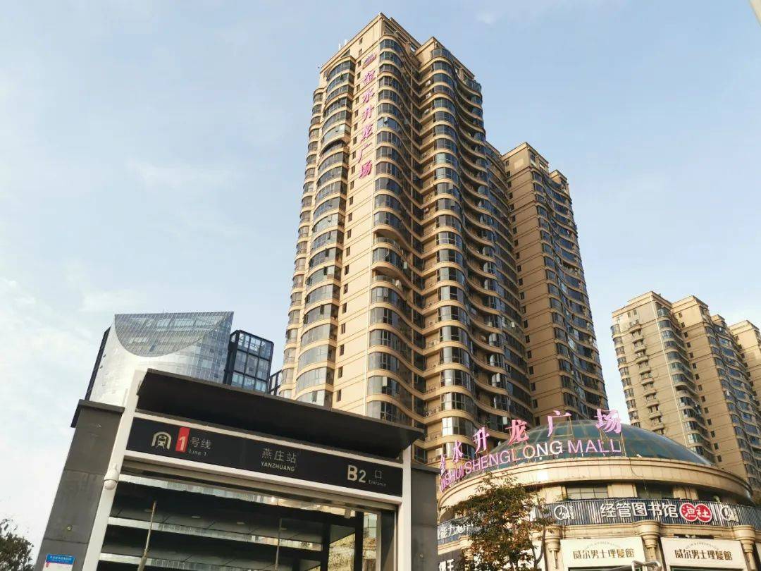 业态混乱,空铺率达30%,22万方的郑州曼哈顿将何去何从?
