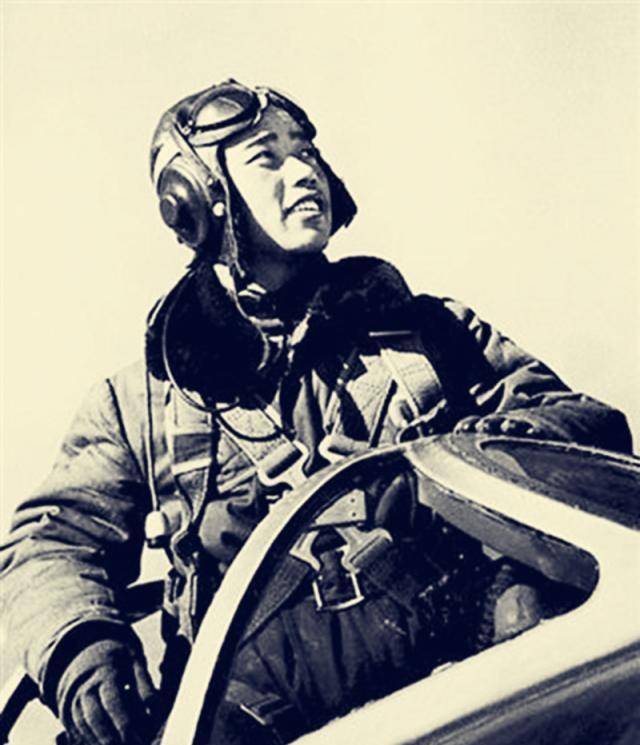 他是志愿军中的"空战之王",创下一纪录至今无人能破_赵宝桐_敌机_三师