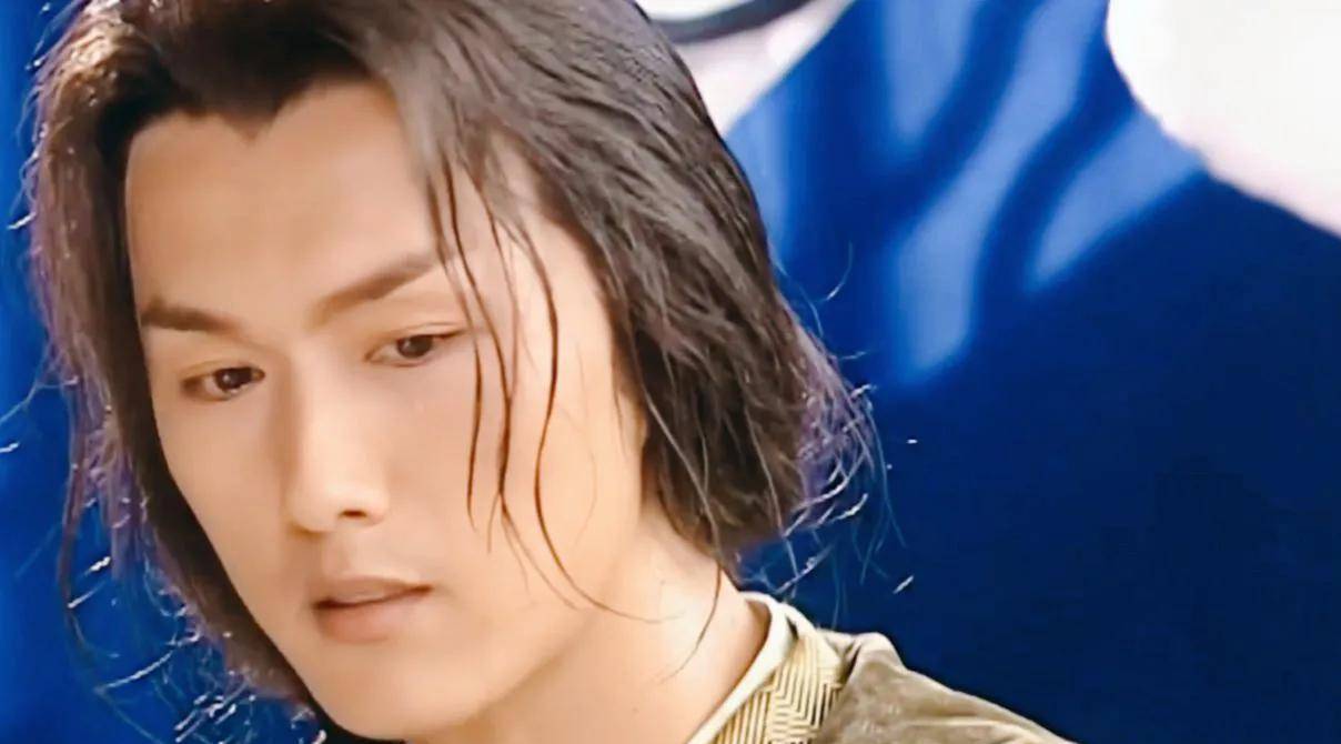 尹天奇-头顶主角光环,一路躺赢的男人_赵云_水月_智商