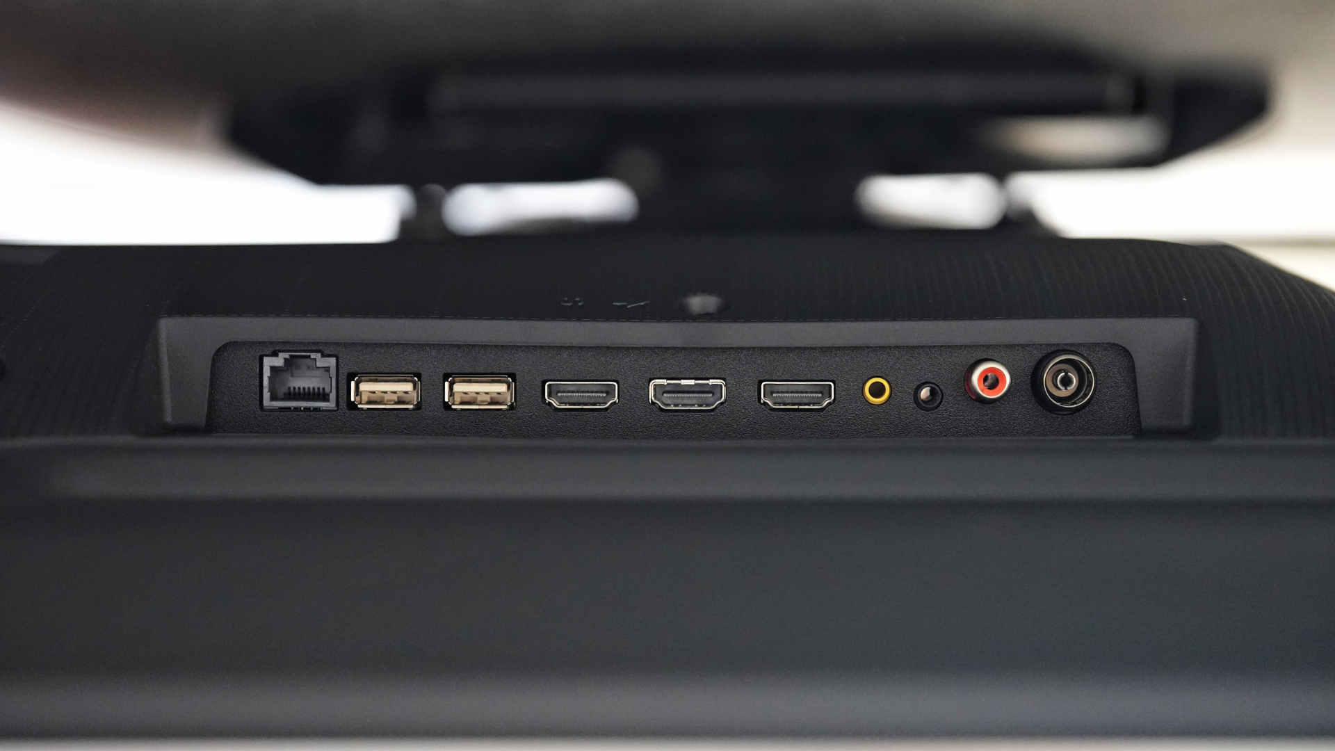 自带回音壁,回归视听本质—这才是电视机该有的样子!_vidda_海信_音响