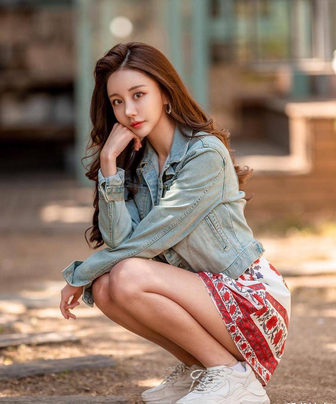 都可以展现出非常迷人的魅力来,可以简单理解为底子好的女人不挑衣服