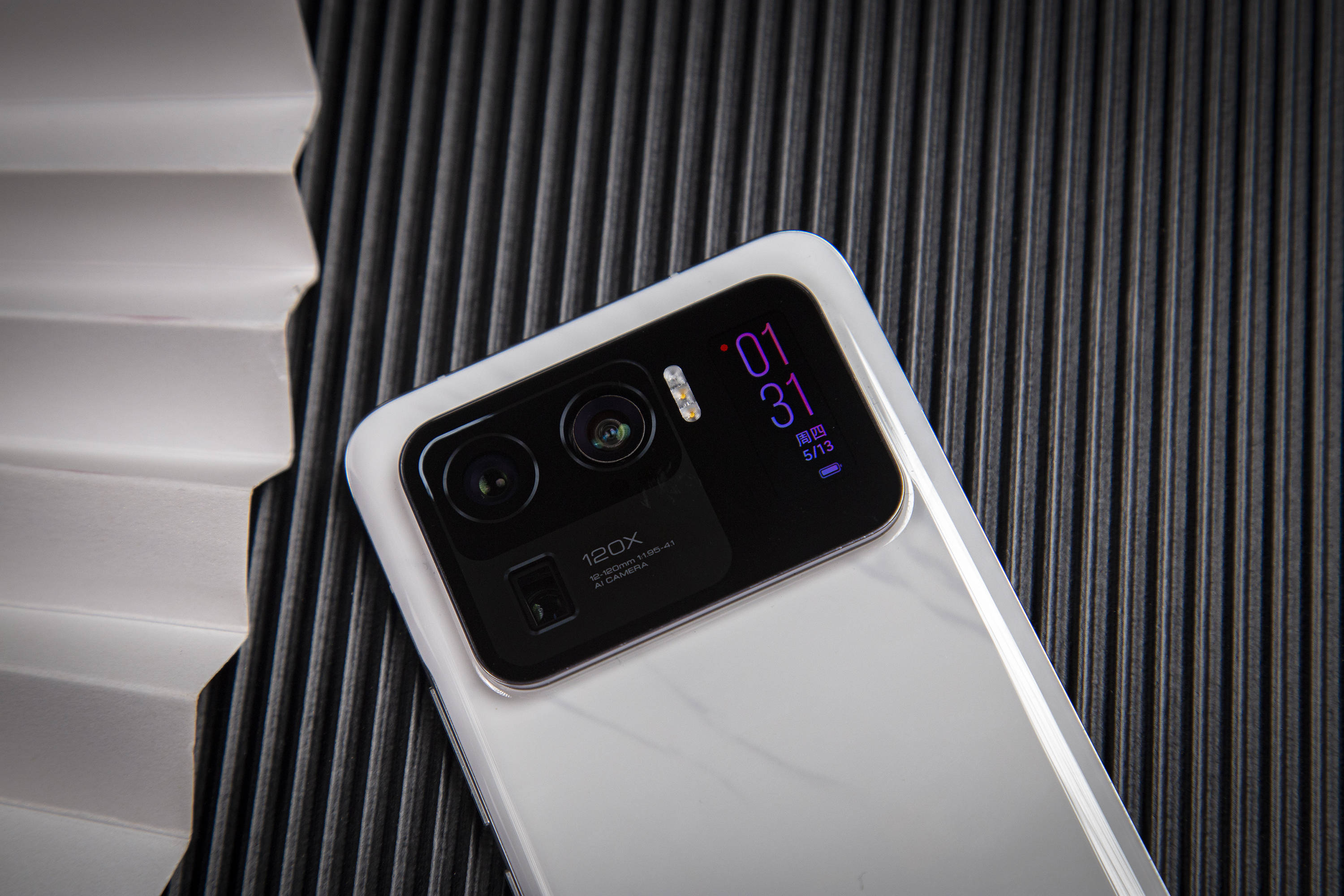 小米11u持续真香,2k曲面屏 顶级影像 ip68防水,12 256g仅3539元_ultra