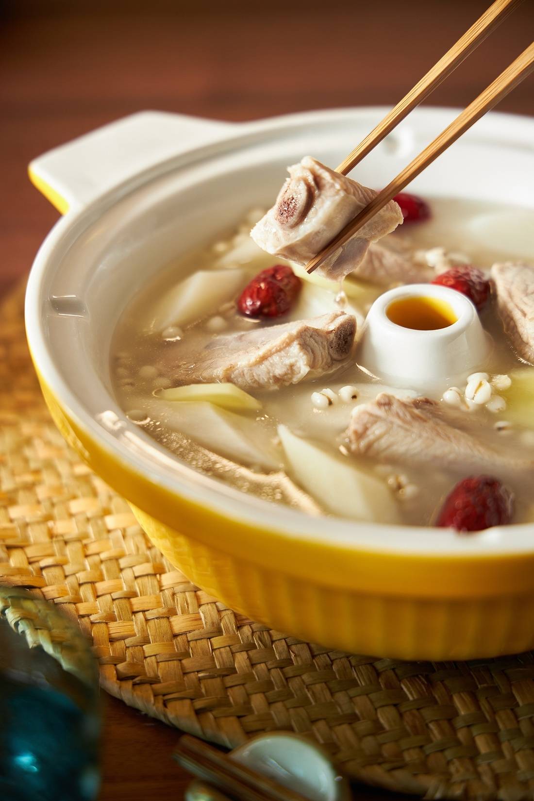 蒸煮焖炖的中式烹饪,东菱蒸汽锅满足口味健康双重需求_营养_食材_食物