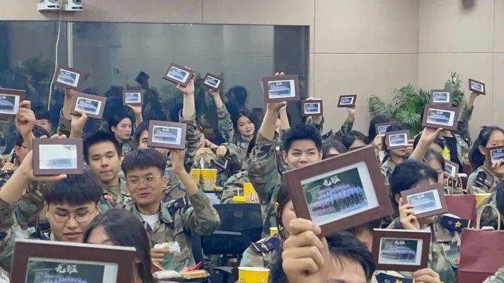 做一个有办法的“参谋长”-搜狐大视野-搜狐新闻
