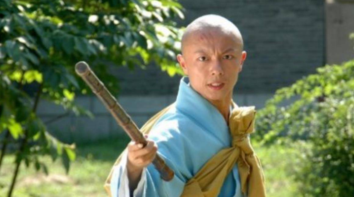 "李连杰儿子"谢苗:导致他人生高开低走的始作俑者,真不只周润发_王晶