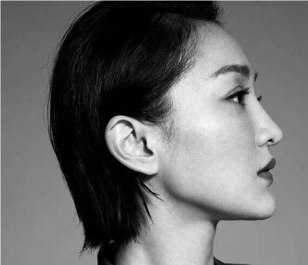 女明星侧颜对决:章子怡骨相惊艳,杨紫赵露思吃亏在圆脸_鼻子_线条