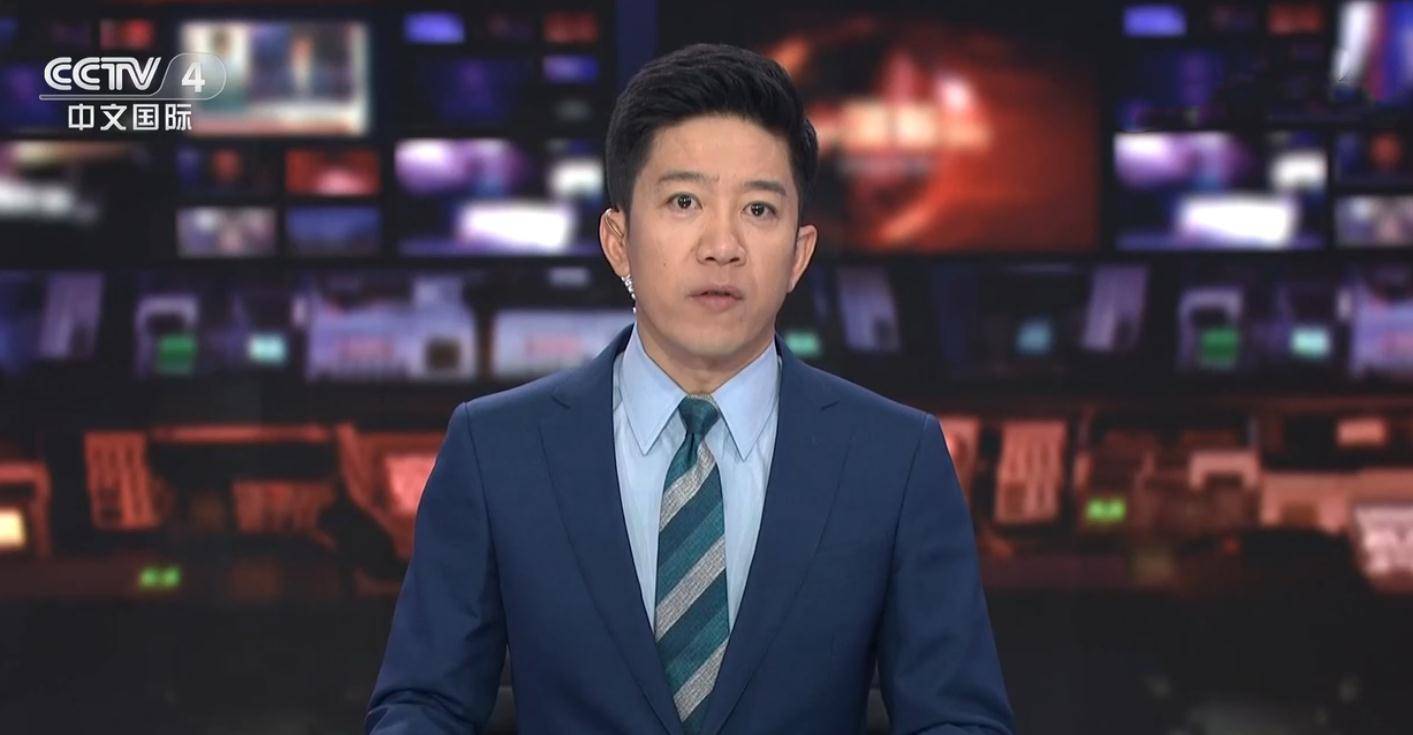 电视中生代主持人吴鹏被重用,顶替鲁健主持新节目,模特身材吸睛_工作