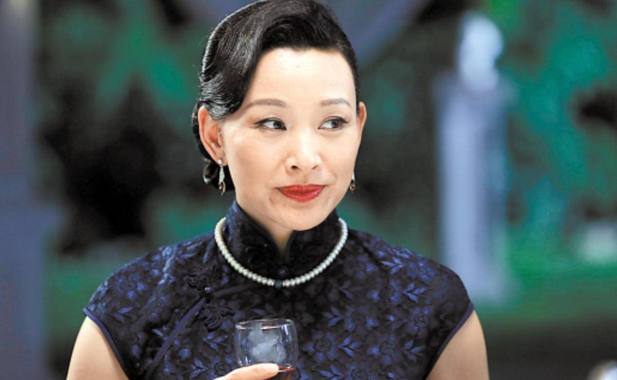 五位明星放弃中国身份,却仍留在国内捞金,其中包括李连杰和巩俐_陈冲
