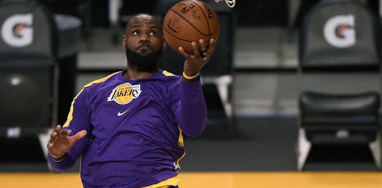 湖人消息:布朗尼扣篮热议,詹姆斯应该追随哈登的脚步吗?