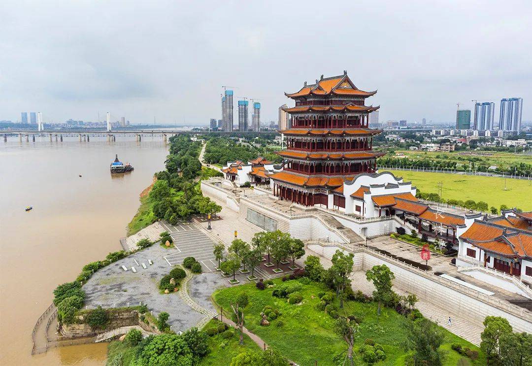 湘潭有一座400年历史的"湘江第一楼",竟暗含九五之尊的寓意_万楼_旅游