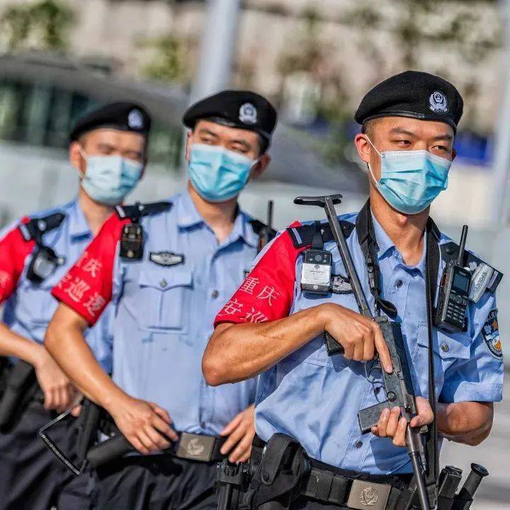 高温_特警总队_汗水
