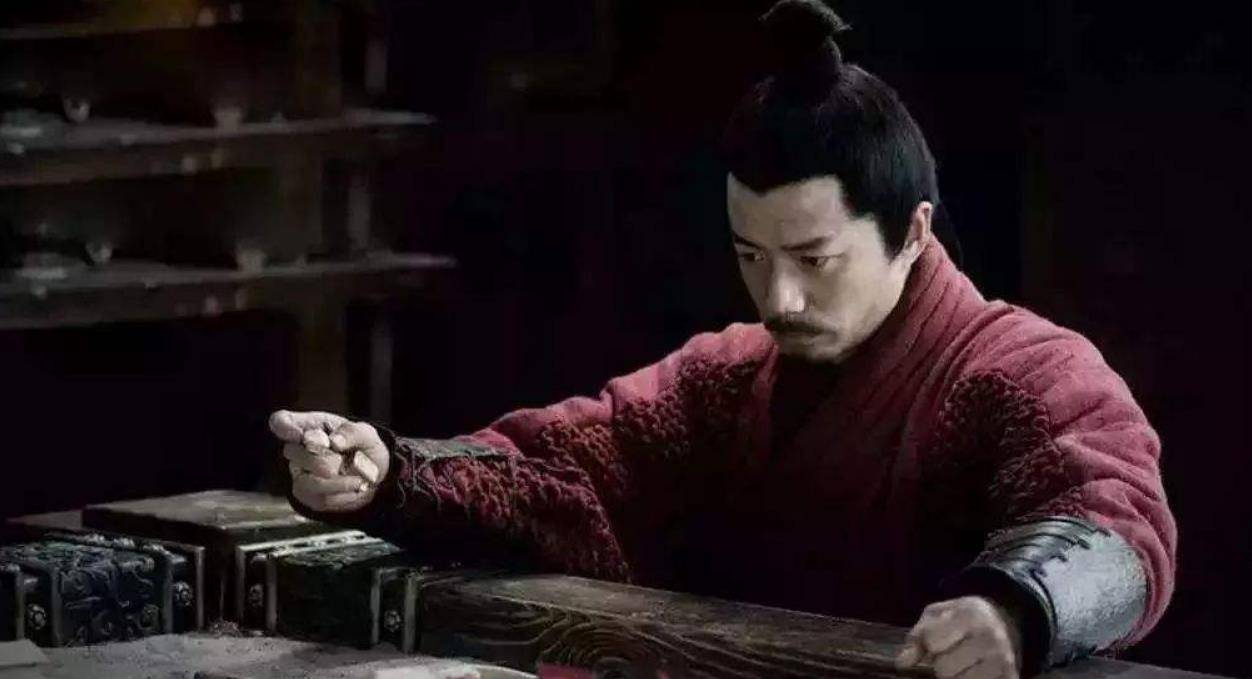让韩信忍受胯下之辱的恶少年,最终是什么结局?韩信举动令人佩服 让韩信忍受胯下之辱的恶少年,最终是什么结局?韩信举动令人佩服