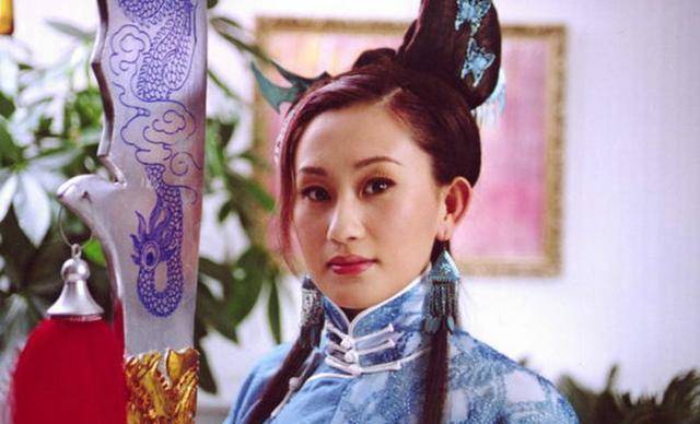 例如《东北一家人》《至尊红颜》等经典作品