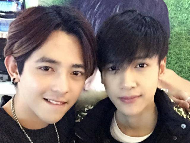 32岁符龙飞出道十年,从红的全世界路过,自己却一直不愠不火_金星_哥哥