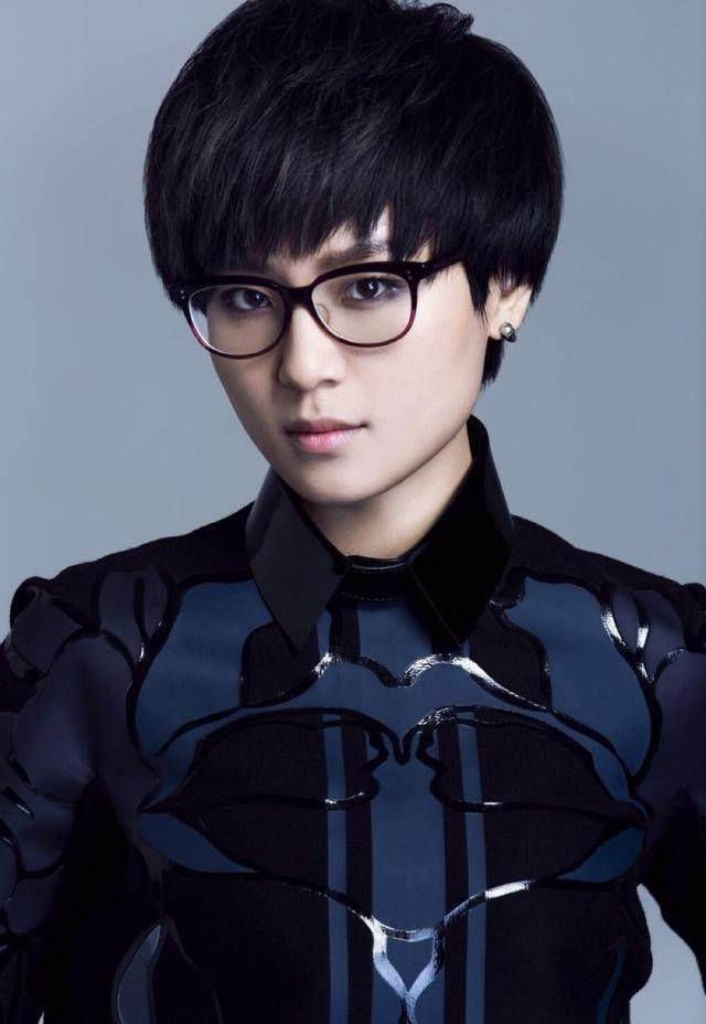 周笔畅变得如此妩媚,网友:简直比李宇春还美!_超女_评价_女孩