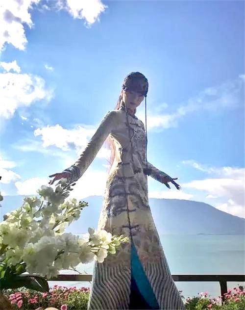 背后的故事之第116位 - 杨丽萍女士_舞蹈_什么_太阳鸟