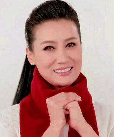 谭晶9岁登台,12次登上舞台,43岁身价上亿,丈夫大有来头_邓中翰_春晚