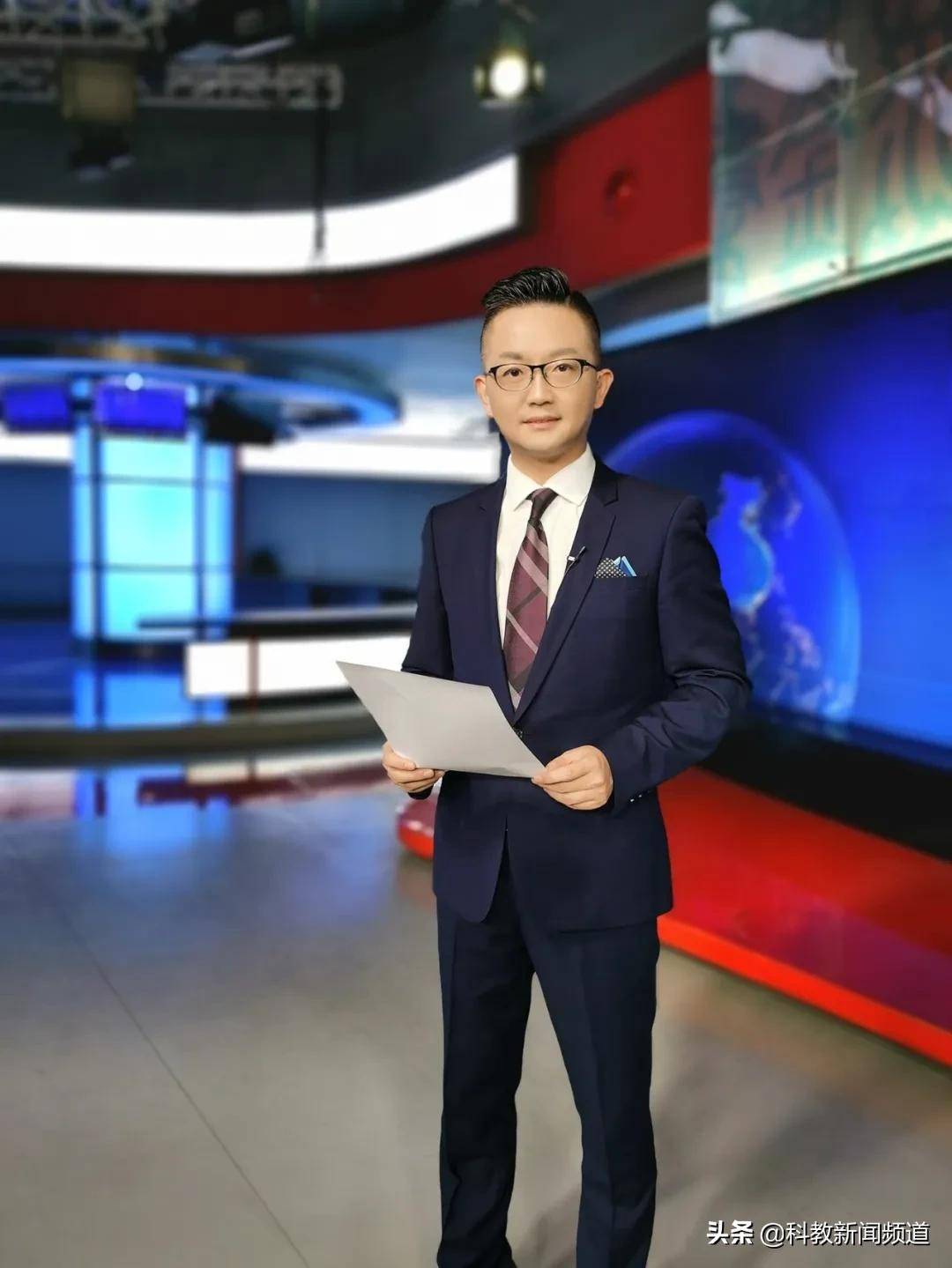 "曹灿杯"安徽总展示评委亮相,看看你认识几位大咖?_艺术_新闻_节目