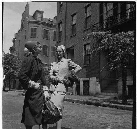 20世纪40年代的时装有多经典?今天的服装设计师也要感谢她们