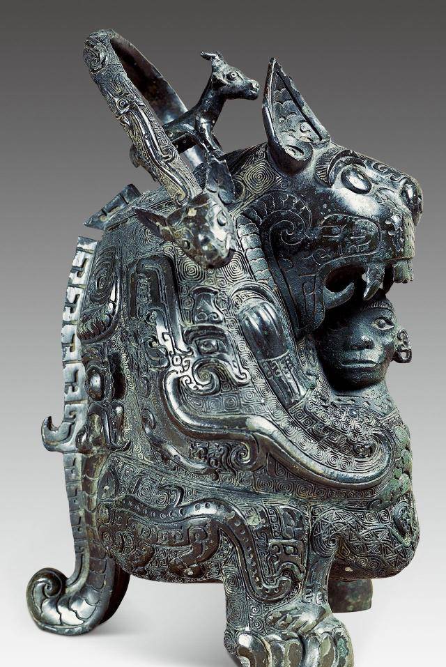 那些精美绝伦的中国古代青铜器都是怎么流落到海外的?_文物_cm_古董